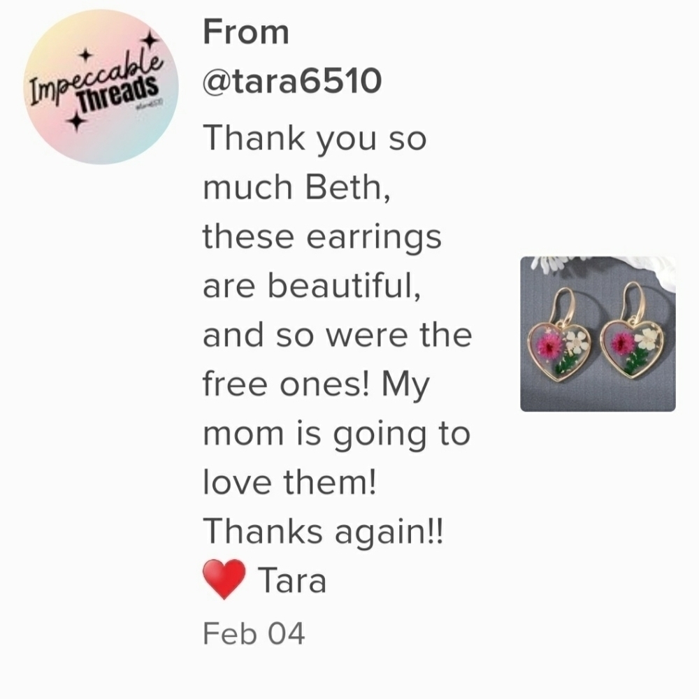 See My Pink Ones Heart Dried Flower Pendant Earrings - Picture 3 of 10